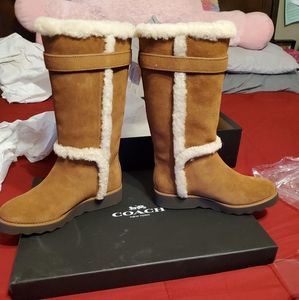 Coach boots